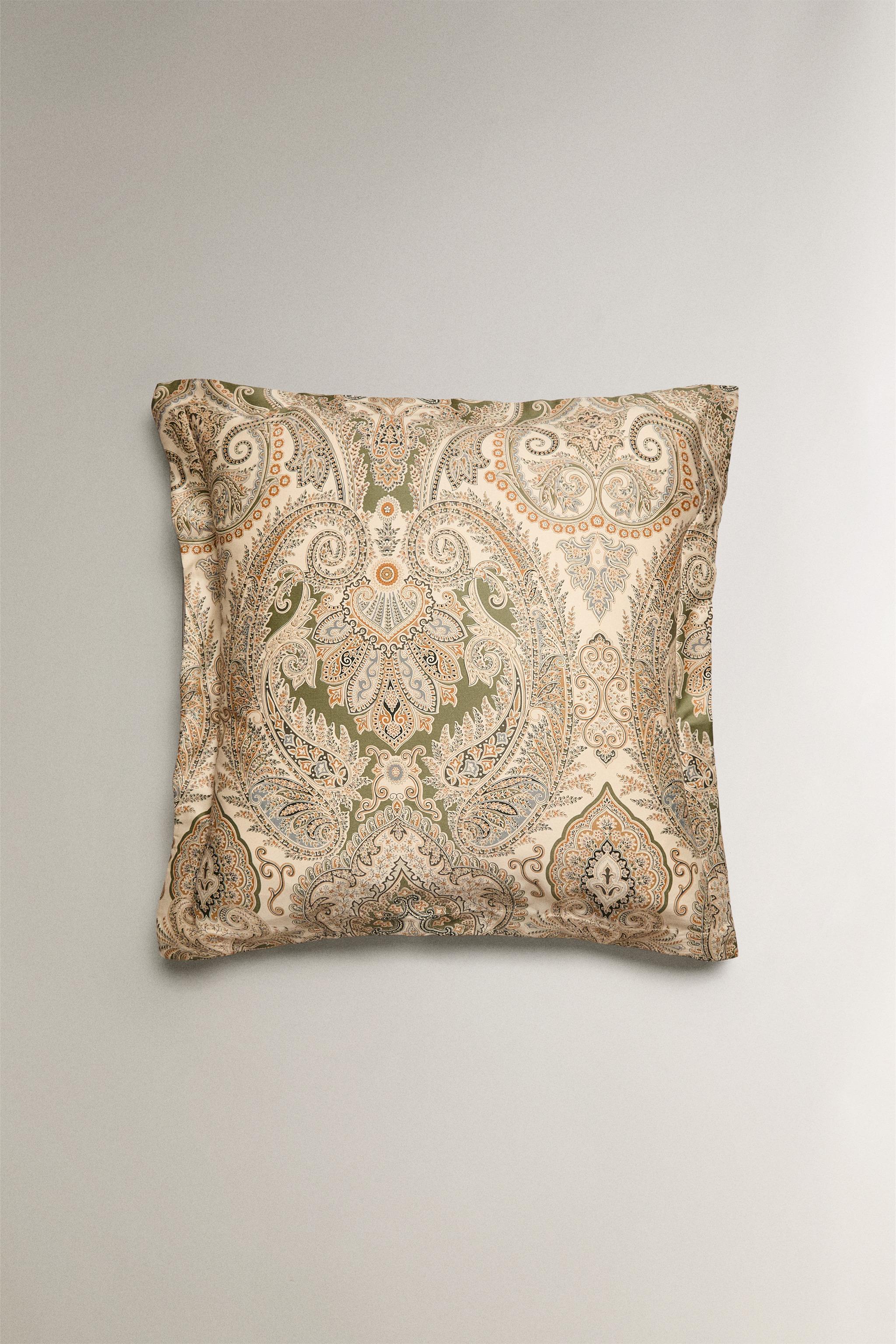 PAISLEY SATEEN COTTON PILLOWCASE (300 THREAD COUNT)